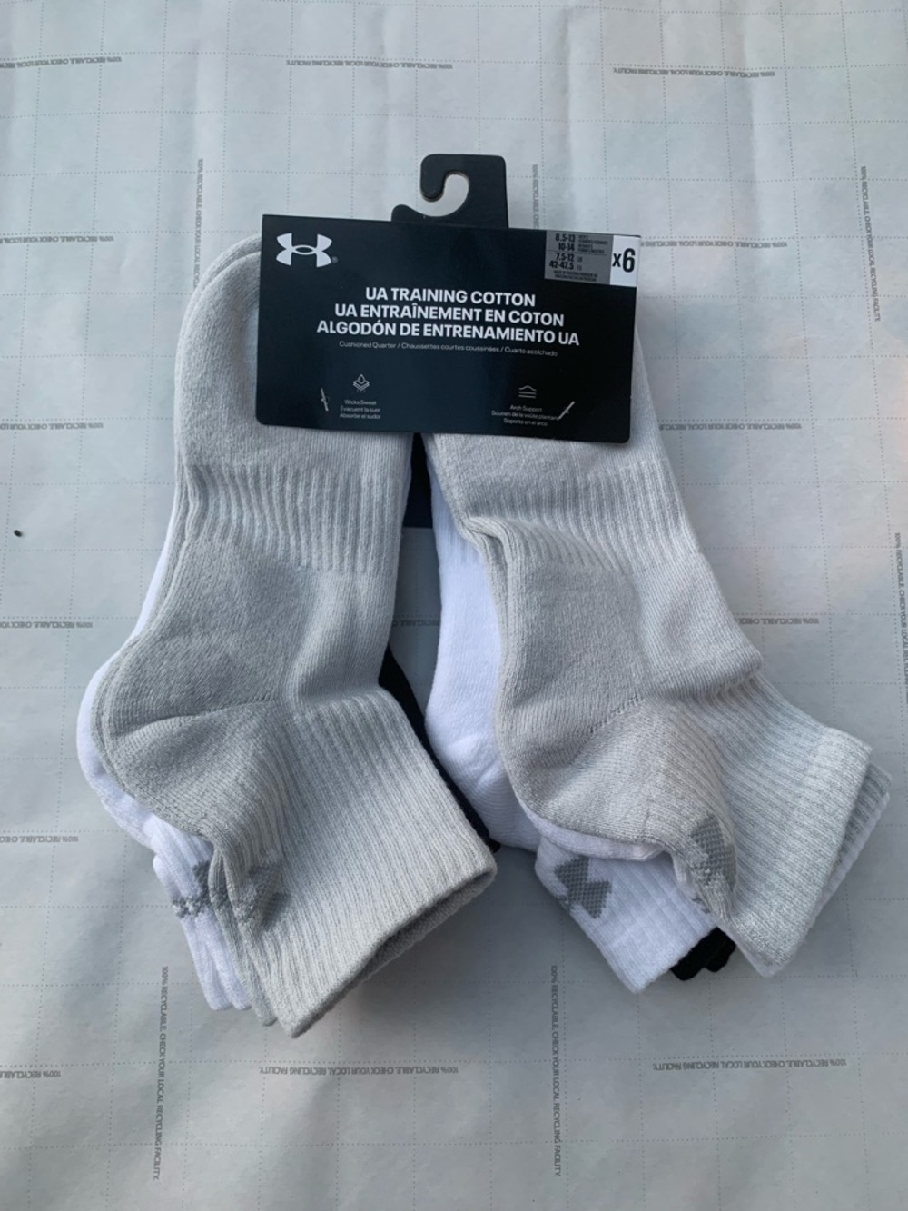 Under Armour Men's- Black/White/Grey -No-Show Athletic Socks - 6 Pack (S8.5 -13)